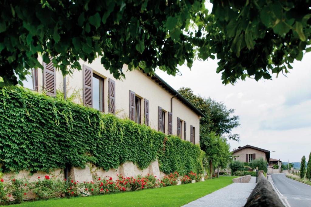 فيلا Borgo Santa Giulia كورتي فرانكا المظهر الخارجي الصورة